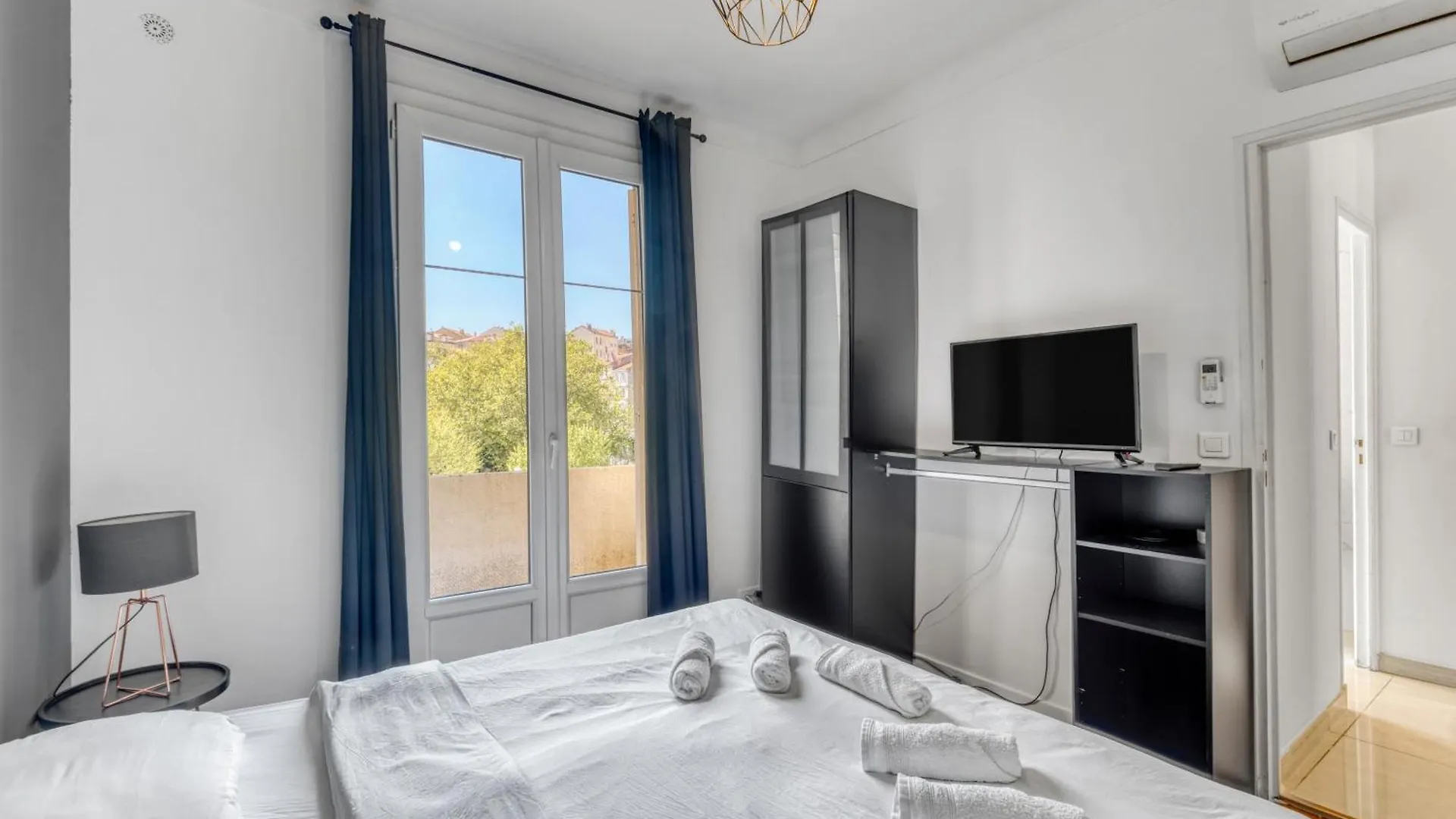Apartment Ferienwohnung 2 Bed Avenue Saint-Jean , 5 Minutes From Palais Des Festivals Cannes Frankreich