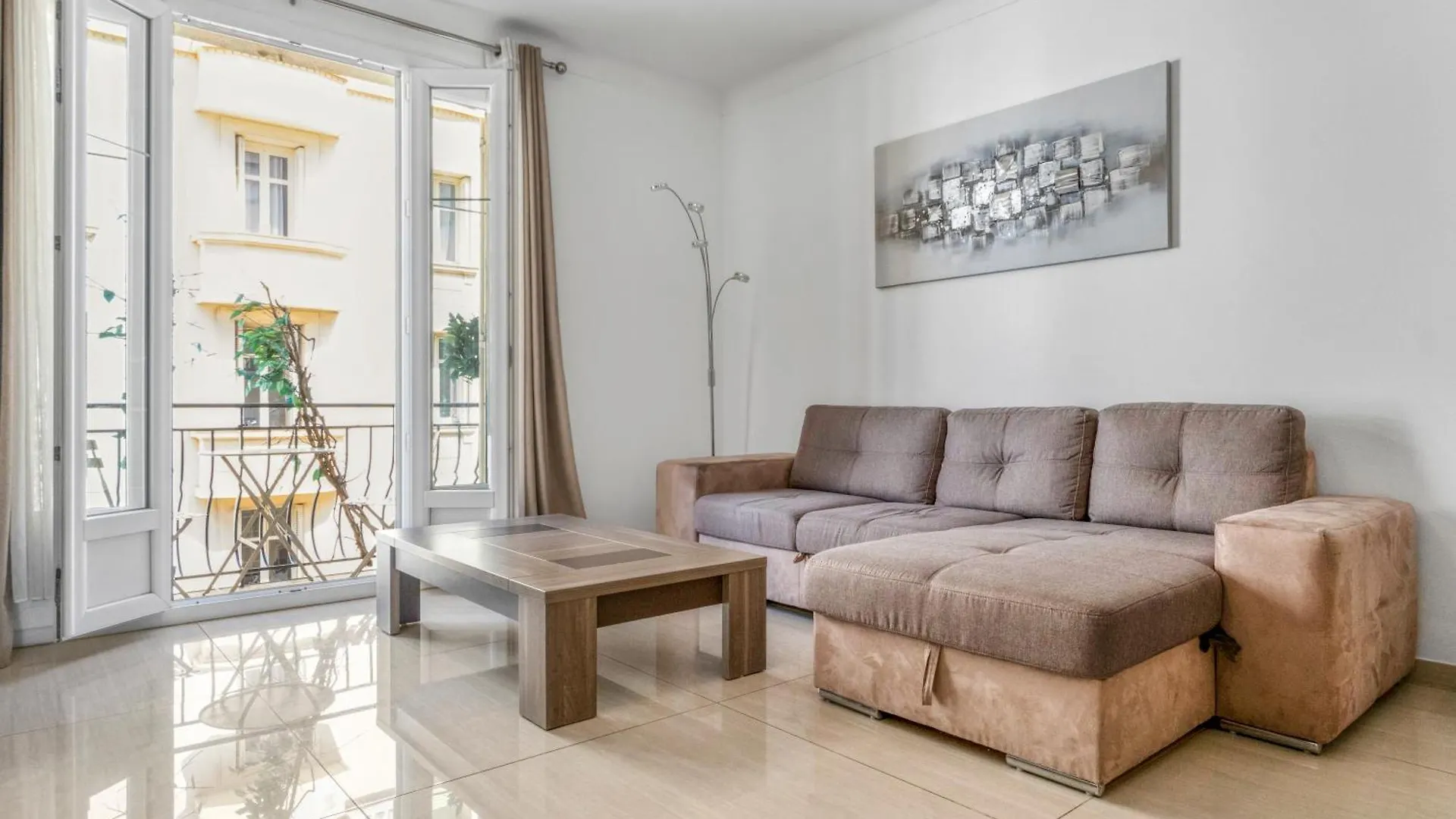 2 Bed Avenue Saint-Jean , 5 Minutes From Palais Des Festivals Apartment Cannes