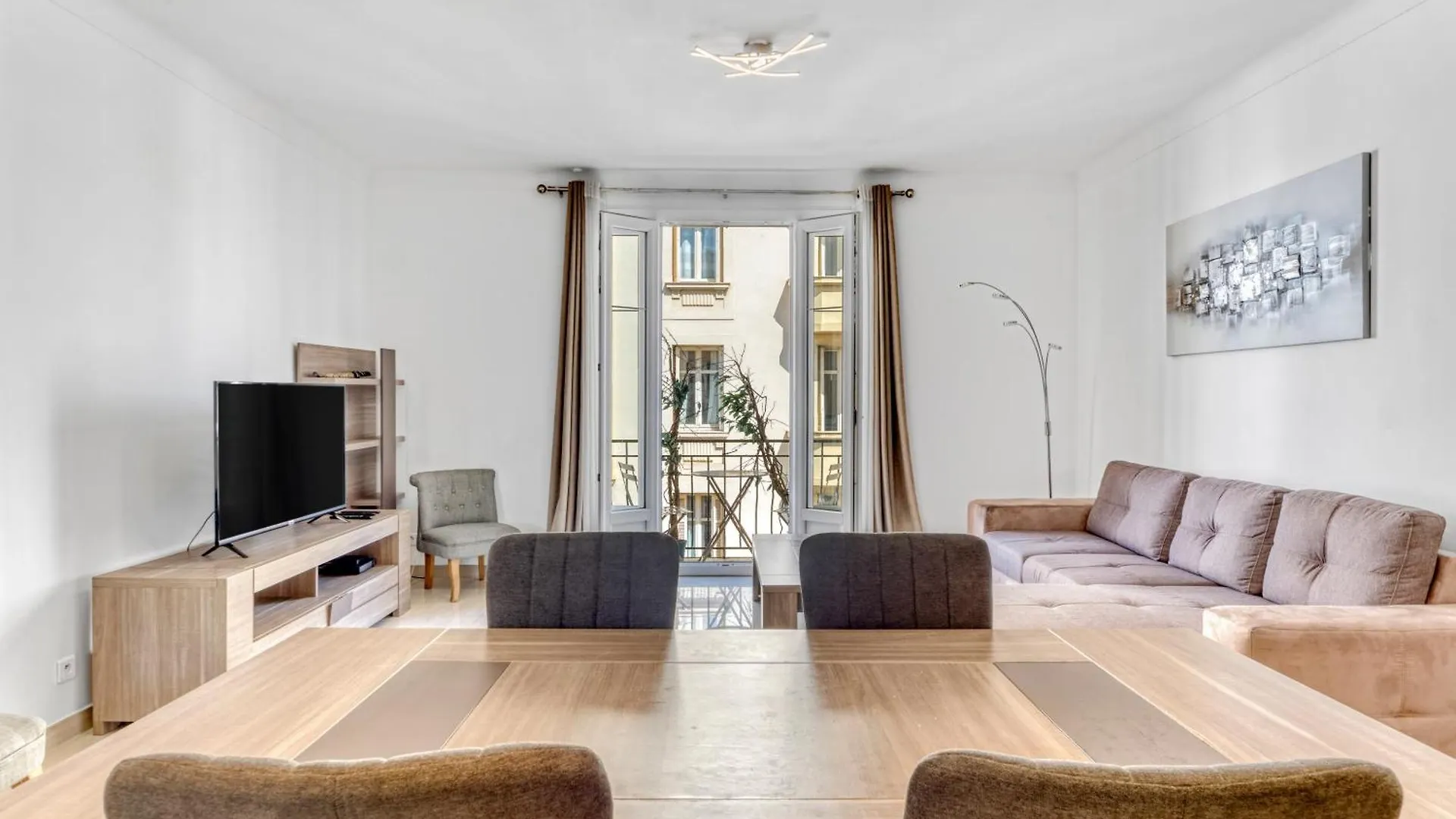 2 Bed Avenue Saint-Jean , 5 Minutes From Palais Des Festivals Apartment Cannes