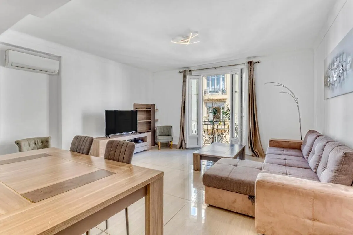 2 Bed Avenue Saint-Jean , 5 Minutes From Palais Des Festivals Apartment Cannes 0*,  France