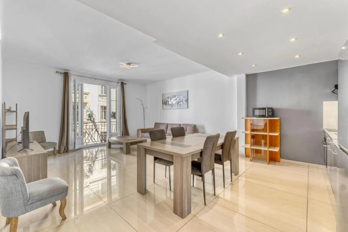 2 Bed Avenue Saint-Jean , 5 Minutes From Palais Des Festivals Apartment Cannes France