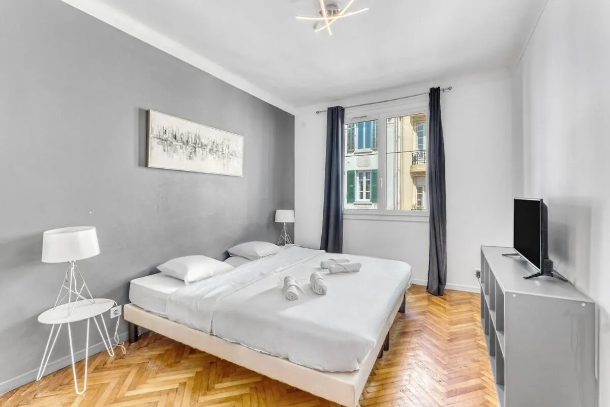 2 Bed Avenue Saint-Jean , 5 Minutes From Palais Des Festivals Apartment Cannes